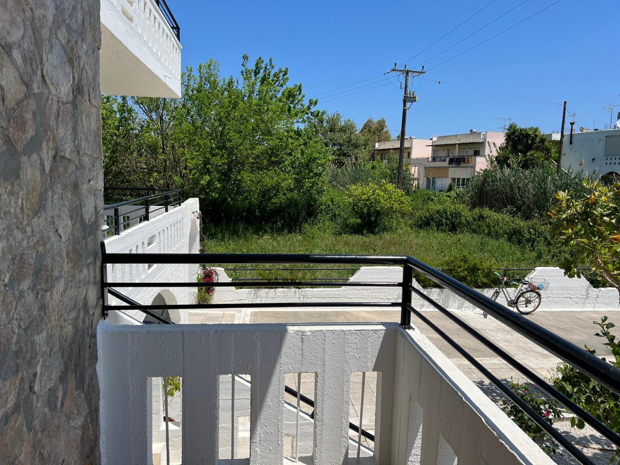 Zourpos Studios & Apartments Kalyves Exterior foto